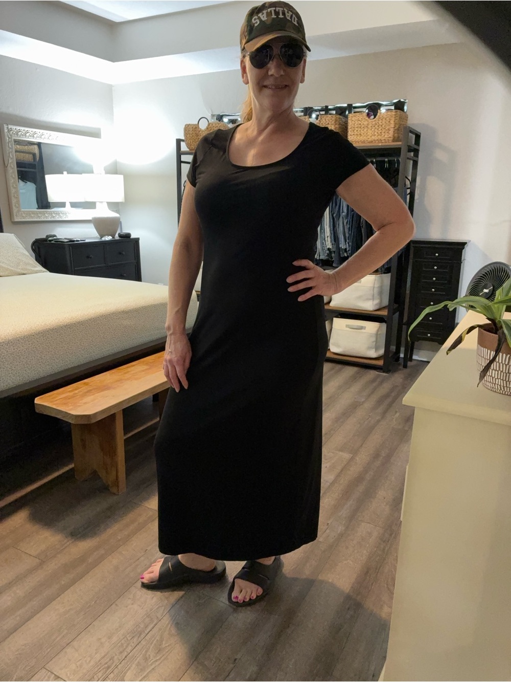 Torrid Women’s Black Short-Sleeve Maxi Dress Large